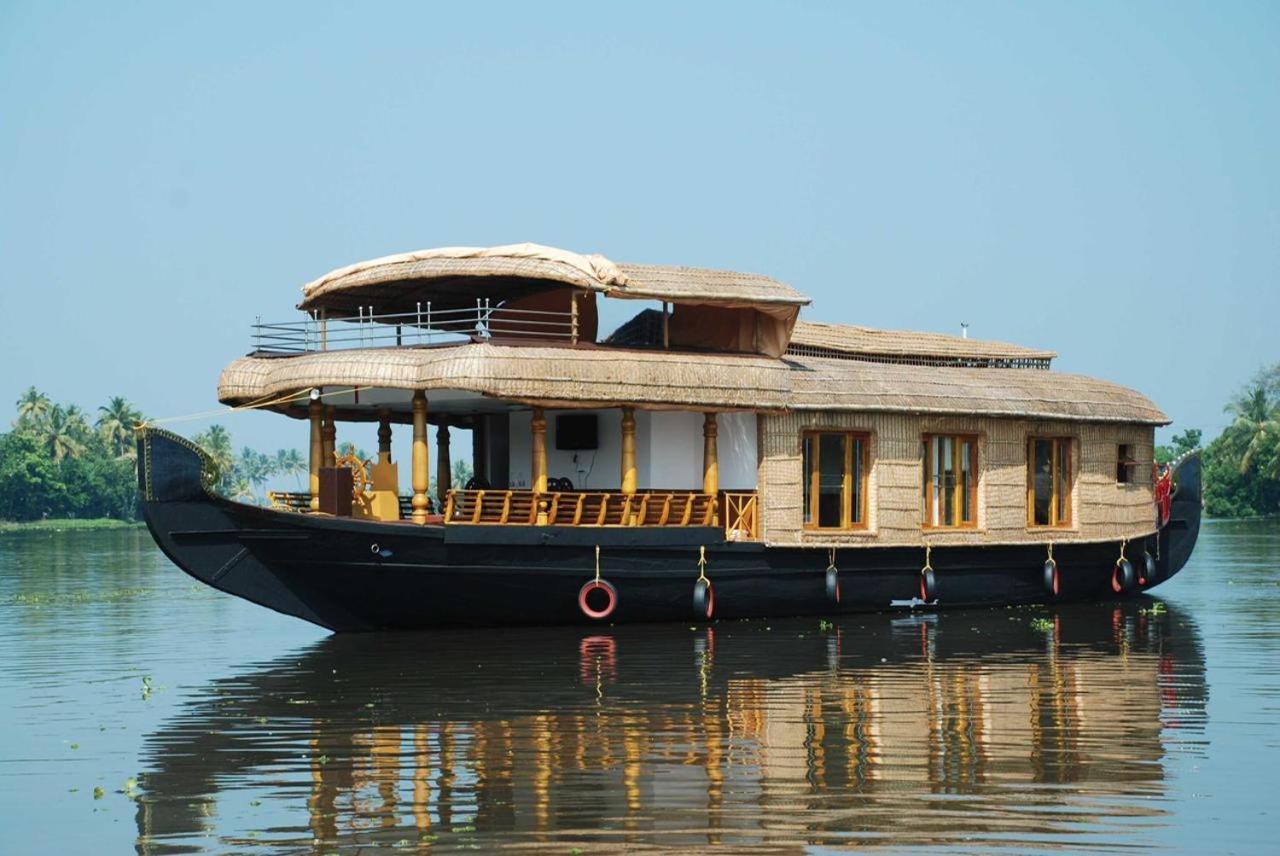 Beach Paradise Day Cruise Houseboat Alappuzha 외부 사진