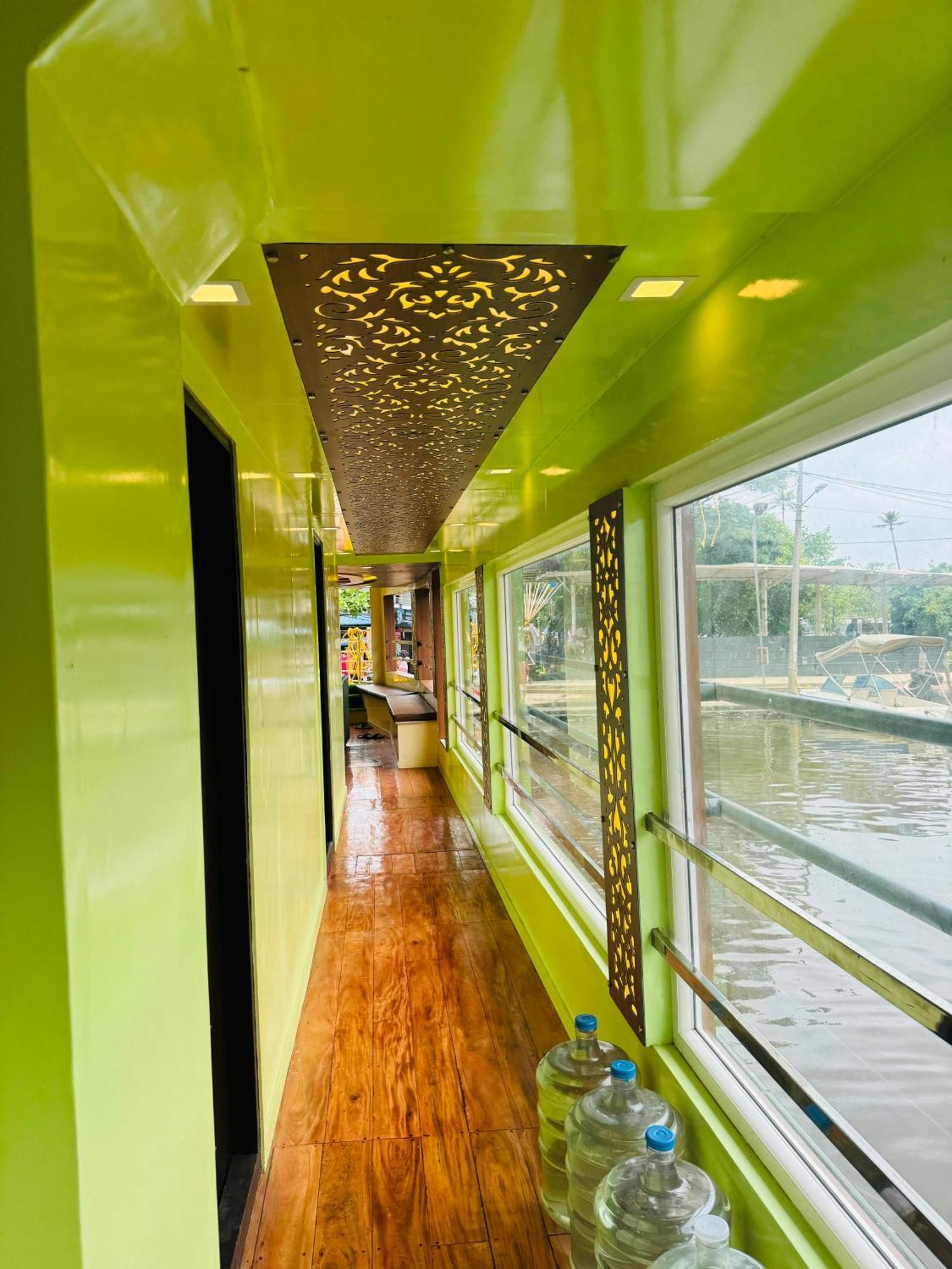 Beach Paradise Day Cruise Houseboat Alappuzha 외부 사진